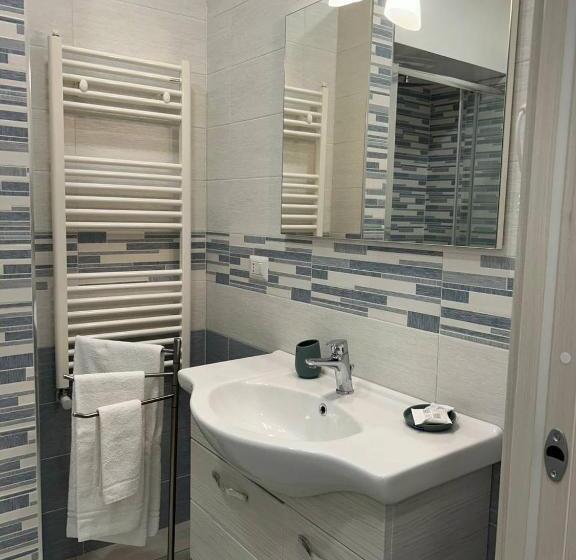 Четырехместный Номер Стандарт, B&b La Ginestra