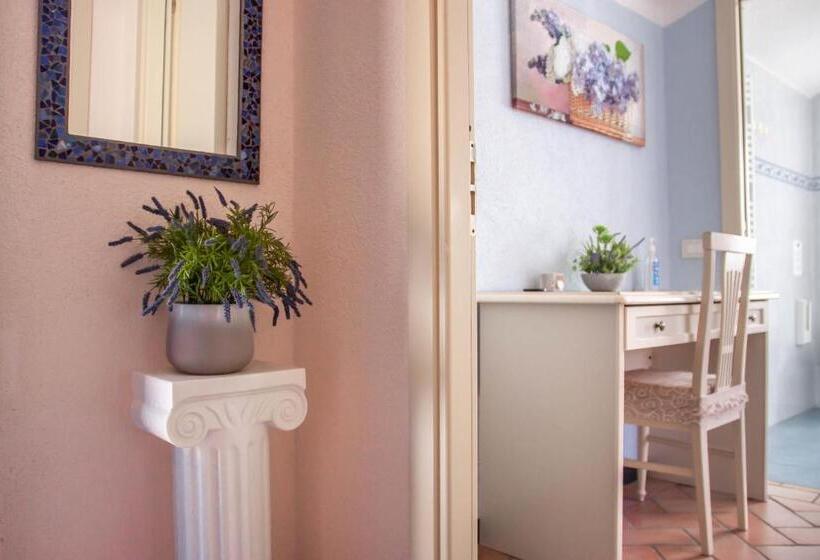 Номер Стандарт, B&b Vignola
