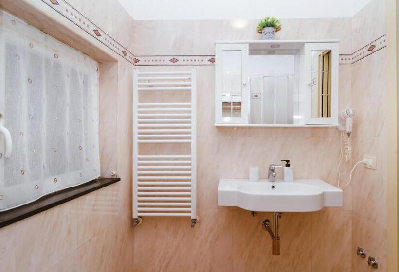 Семейный Номер, B&b Vignola