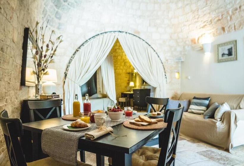 Quarto Superior, Masseria Rosa Trulli Relais