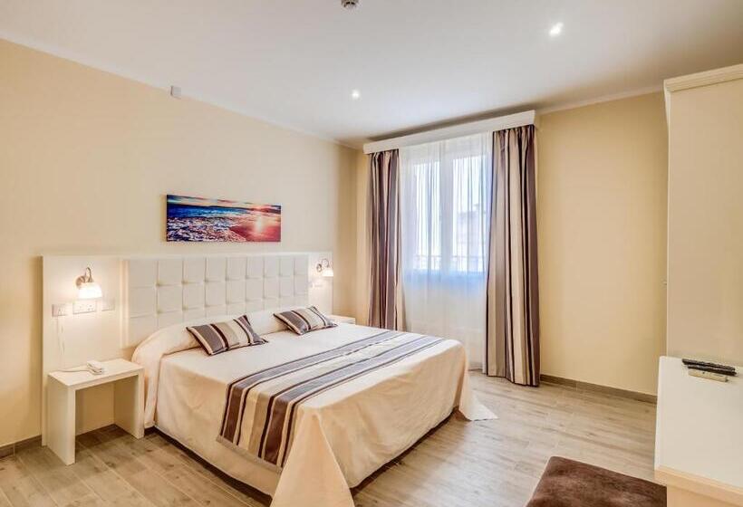 سوییت جونیور با بالکن, Tano's Boutique Guesthouse