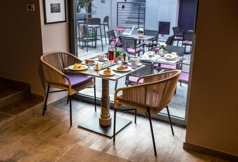 اتاق سوپریور, Uve Rooms & Wine Bar