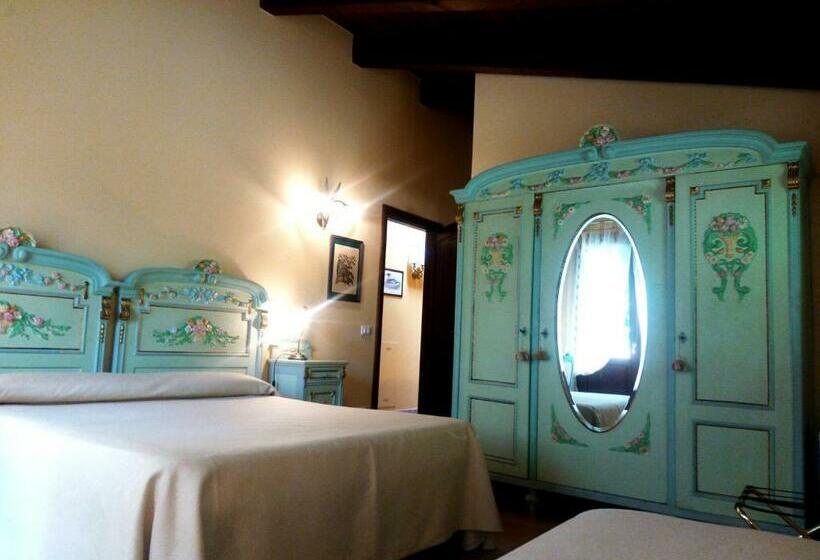 חדר סטנדרט לשלושה, Cortebella B&b Rimini