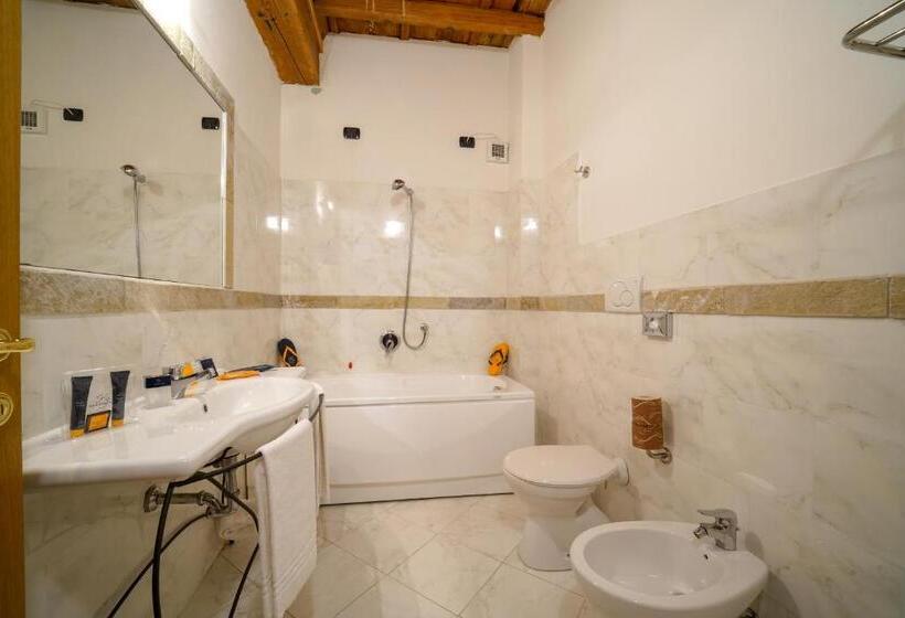 Четырехместный Номер Стандарт, Abetone E Piramidi Resort