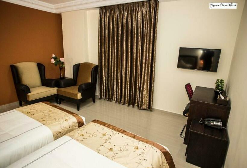 Standard Room, Queen Plaza