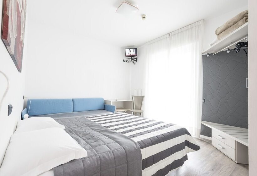 Quarto Triplo Estandar, Rubino