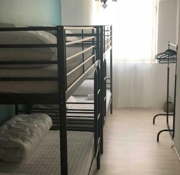 اتاق استاندارد چهار تخته, Hostel Sleeping Beauty