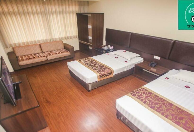 Superior Room, Grace Treasure