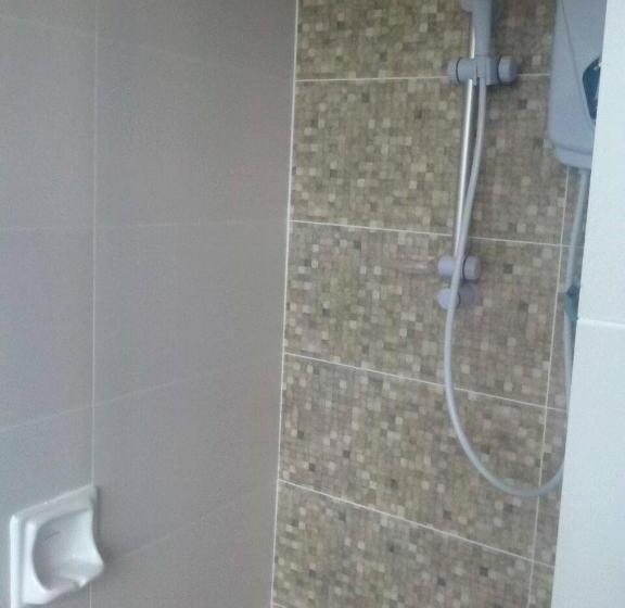 Семейный Номер, 1acs Residence