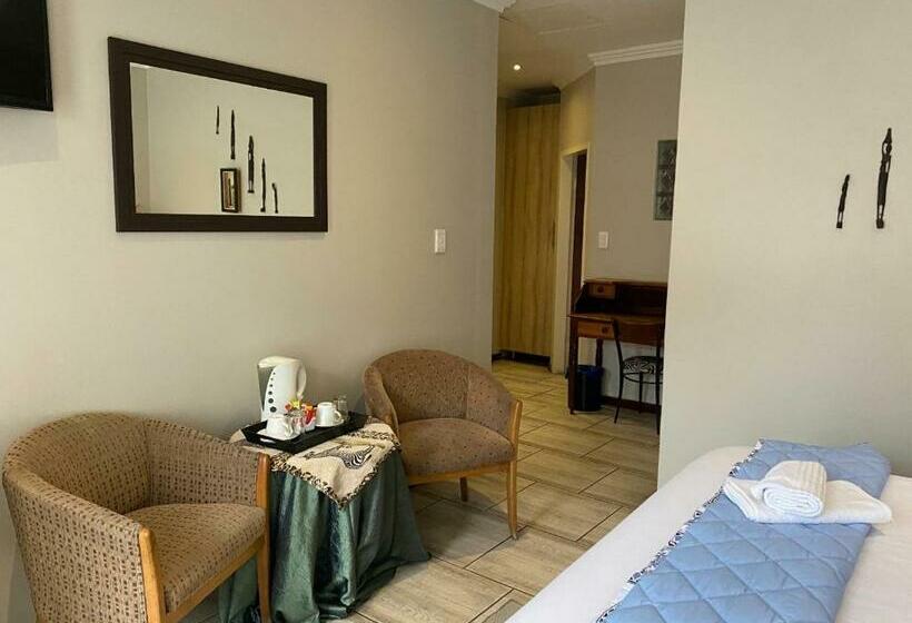 Стандартный Номер Кровать Кинг, Africa Footprints Guest House