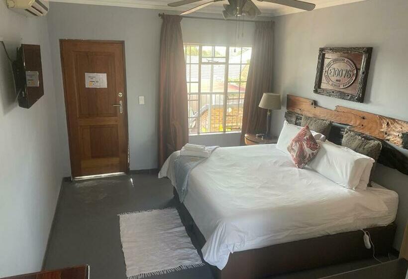 Стандартный Номер Кровать Кинг, Africa Footprints Guest House