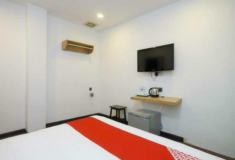 اتاق لوکس با تخت بزرگ, Dragon Inn