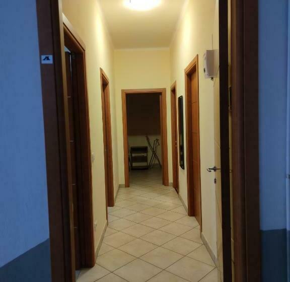 Апартаменты 1 Спальня, Emiliana