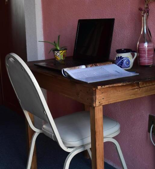 キングサイズベッドのスタンダードルーム, Hostal Quinto Sol Huamantla