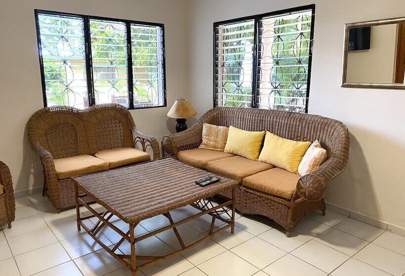 Apartamento 2 Dormitórios, Alegria