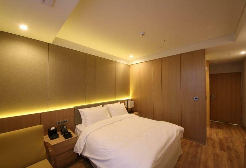اتاق استاندارد, Benikea The H