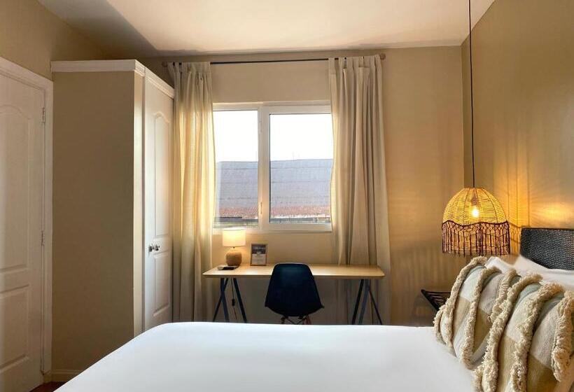 חדר דלוקס לשלושה, Magnolia Inn