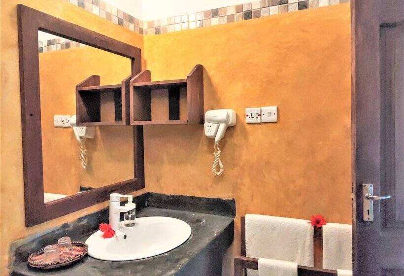 ガーデンビューのスタンダードバンガロー, Reef & Beach Resort   Spa Jambiani