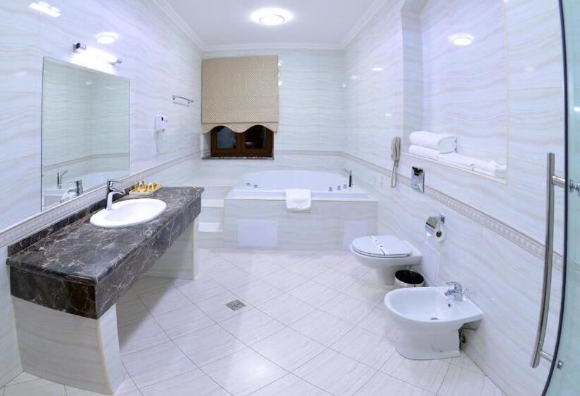 سوئیت با وان آب گرم, Allureinn Hotel And Spa