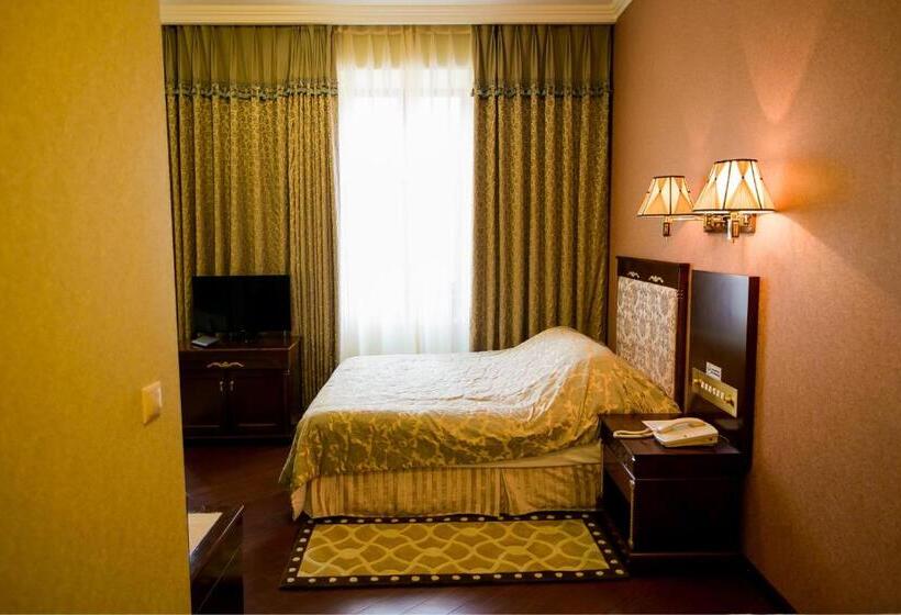 سوئیت جونیور خانوادگی, Allureinn Hotel And Spa