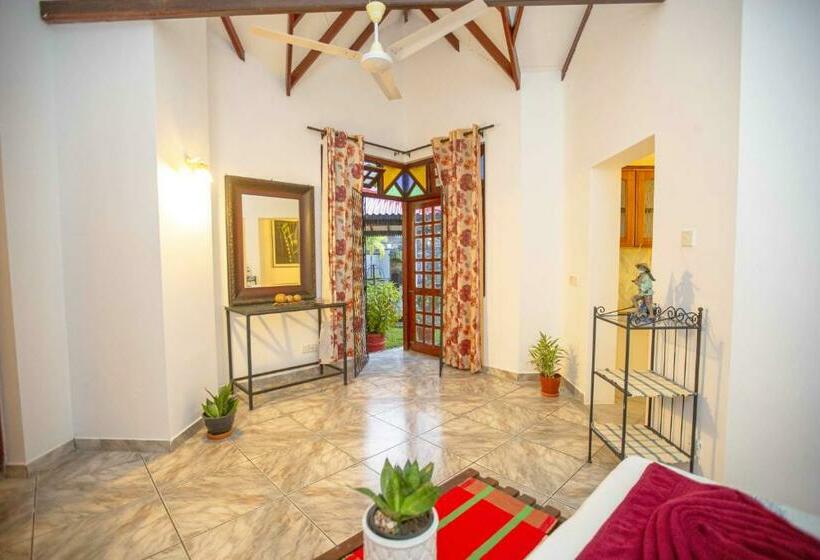 اتاق استاندارد با چشم‌انداز باغ, Arcadia Resort