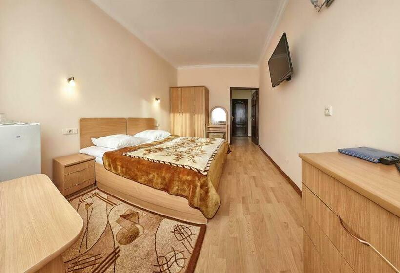 Номер Стандарт, Resort Hotel Karpaty