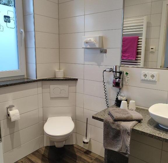 اتاق لوکس, Gästehaus Stock Zimmer Kaffeesäckle