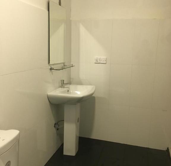 اتاق لوکس, Garden Cottage Arugambay