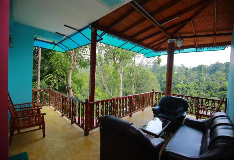 标准间带阳台, Tea Forest Lodge