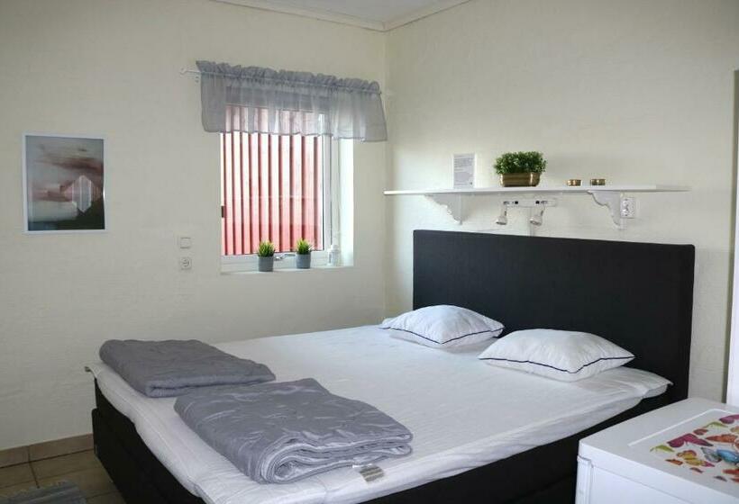 اتاق استاندارد, Kärraton Vandrarhem   Hostel