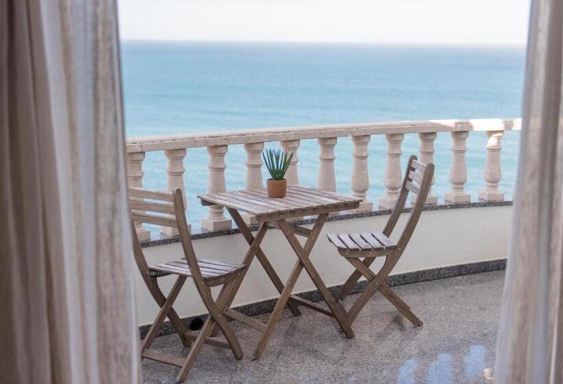 Suite cu Vedere la Mare, Laneez Ericeira Surf House