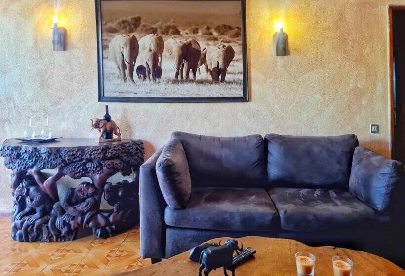 Апартаменты 1 Спальня с Террасой, Villa Paraiso   Naturism Optional Adults Only