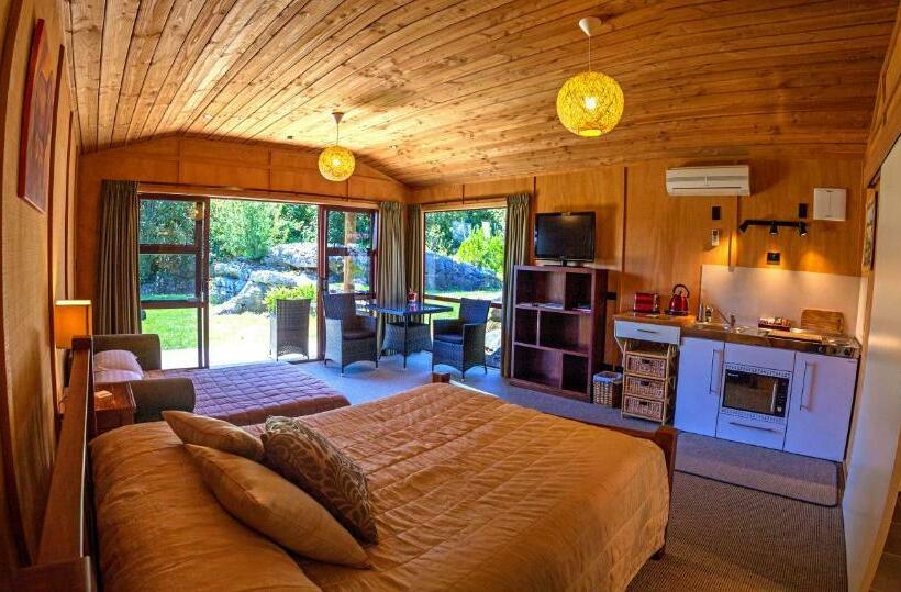 Шале 1 Спальня, The Rocks Chalets