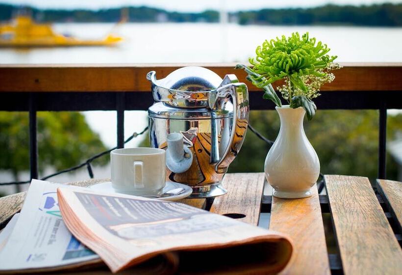 Номер Стандарт Вид на Море с Балконом, Waxholms Hotell