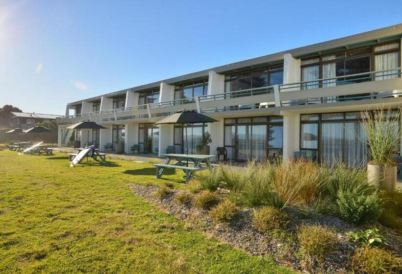 Апартаменты 1 Спальня с Балконом, Whispering Sands Beachfront Motel