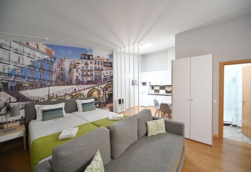 Escritório Estándar, Famous Crows Lisbon Suites