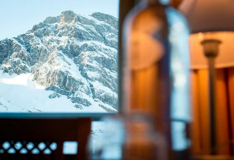 Standard Trippelrum, Berghotel Trübsee   Accessible Only By Cable Car