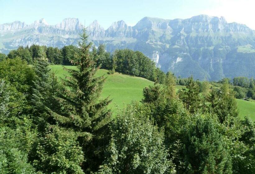 اتاق استاندارد یک تخته با سرویس بهداشتی مشترک, Restaurant Bergheim