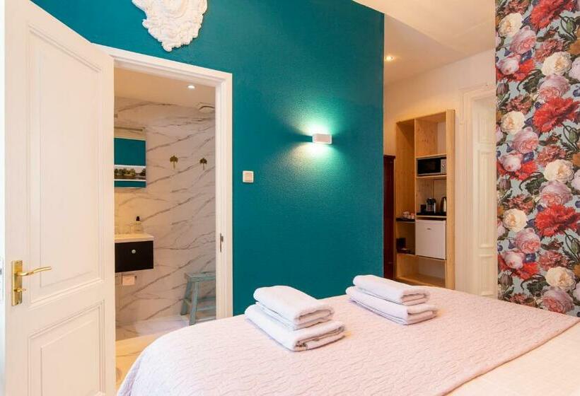 Номер Deluxe, B&b Blossom