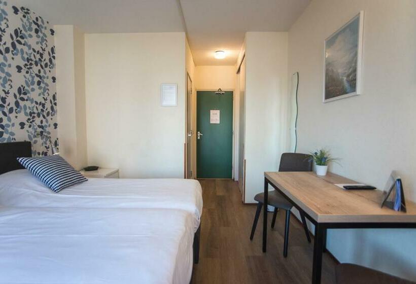 Standard Room, Faber