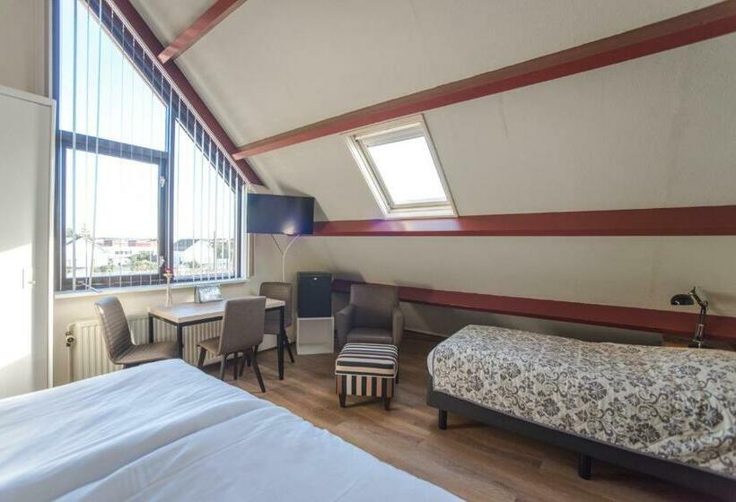 Standard Triple Room, Faber
