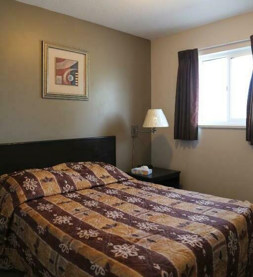 Семейный Номер, Blue Bell Inn