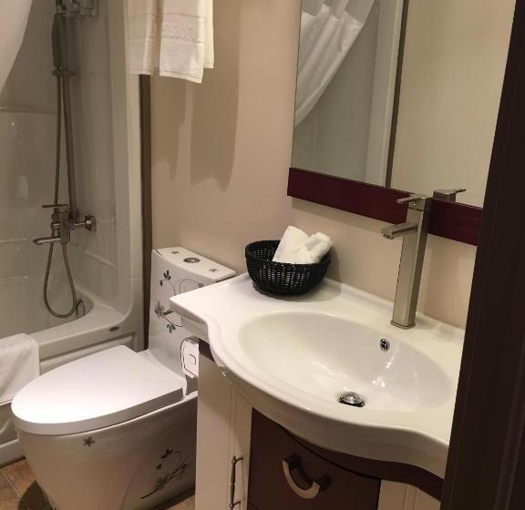 Семейный Номер Superior, The Greensboro Inn