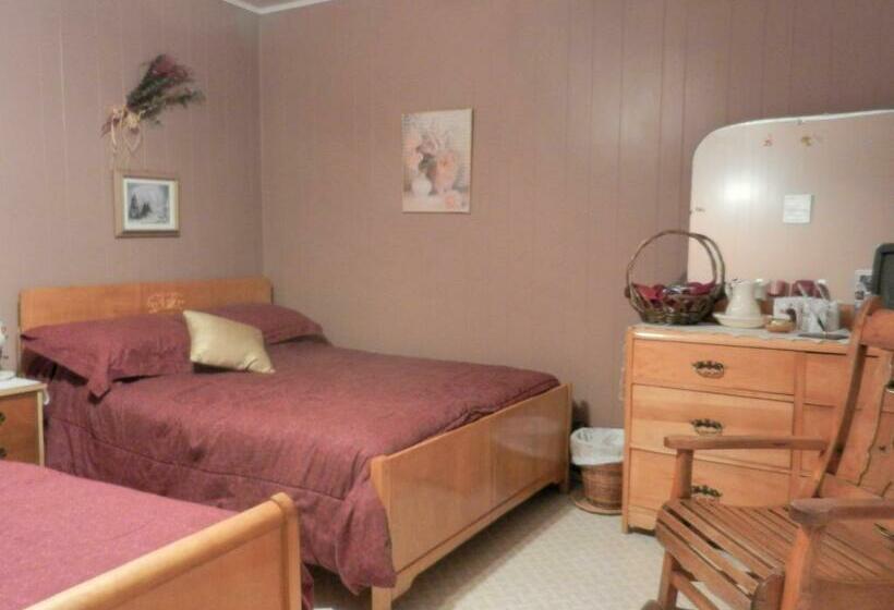 스탠다드 룸 더블 침대 2개, Domaine Joseph Ross Bed And Breakfast