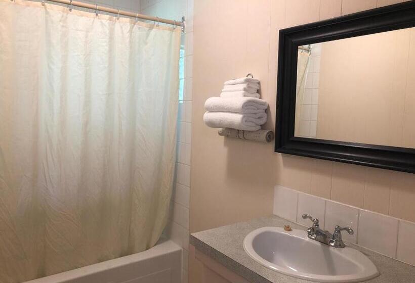 带厨房的标准房间, The Hitching Post Motel