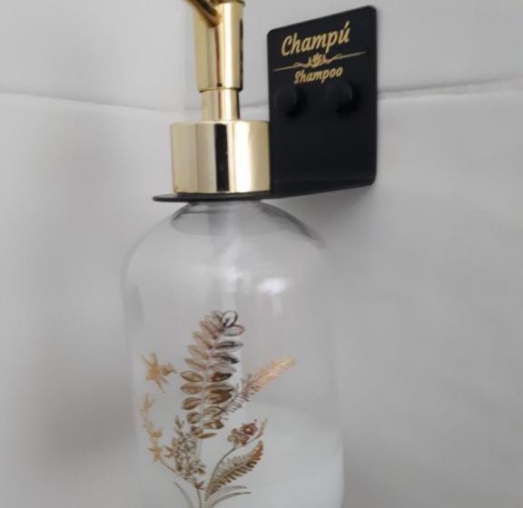 غرفة قياسية, La Posada Amena