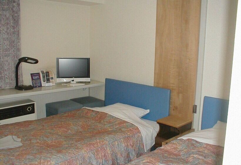 Quarto Estandar, Business Hotel Chateau Est Takamatsu