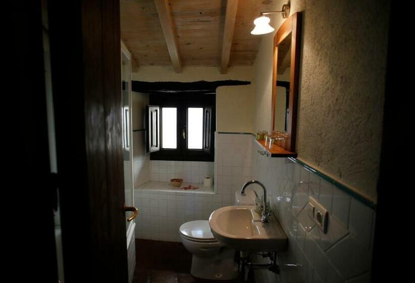 Номер Стандарт Трехместный, Casa Rural Hosteria Cantarranas