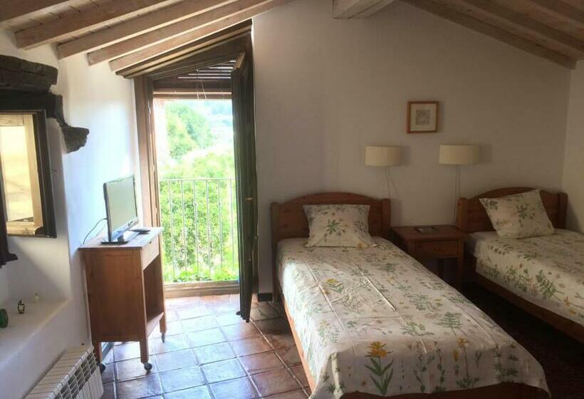 Номер Стандарт Трехместный, Casa Rural Hosteria Cantarranas