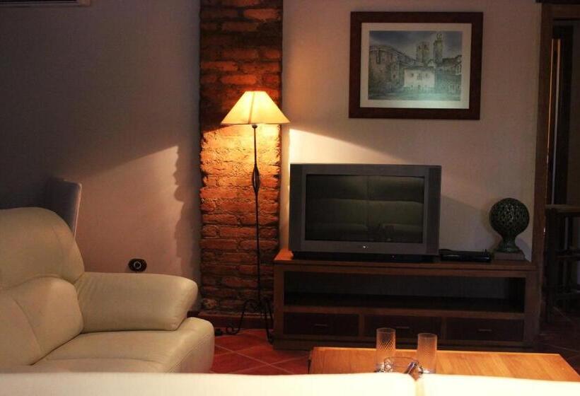 Дом 4 Спальни, Complejo Rural La Coronilla